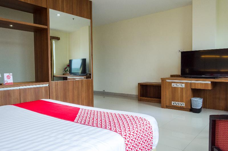 Aviari Hotel Batam Exterior foto