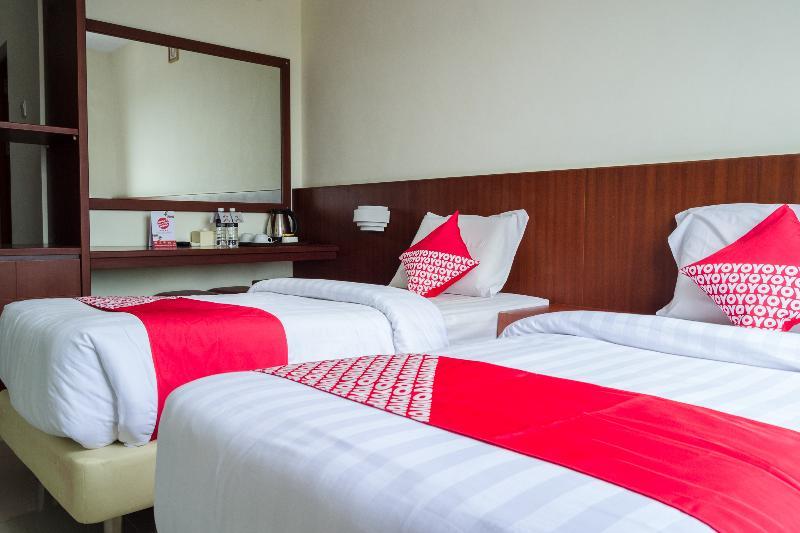 Aviari Hotel Batam Exterior foto